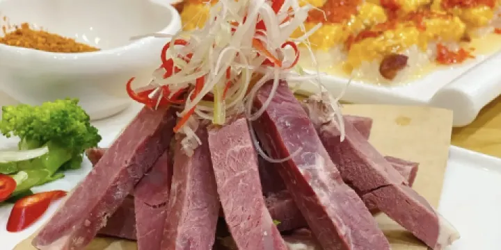 關中風情園君悅樓