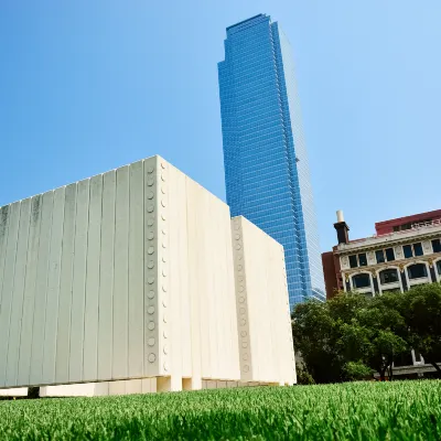 Hotels near The Dallas World Aquarium