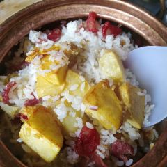 抚海湾石锅鱼·野生菌·猪肚包鸡(三十六年店) User Photo
