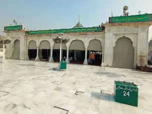 Data Darbar