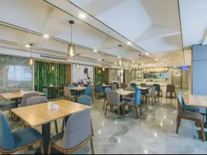 贵阳白云北高铁站亚朵酒店·自助餐厅