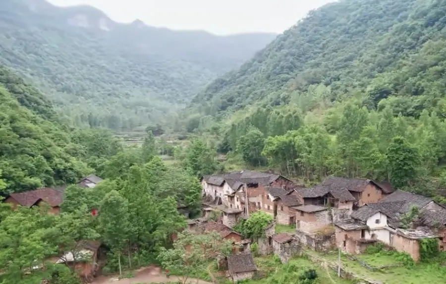 Manyun Village