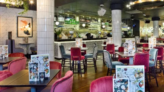 Slug & Lettuce - Park Row Leeds