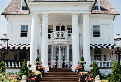 Peter Shields Inn & Restaurant
