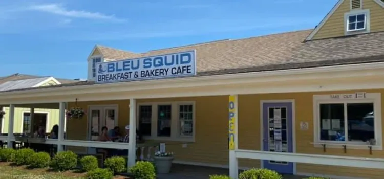 Bleu Squid Breakfast and Bakery Cafe