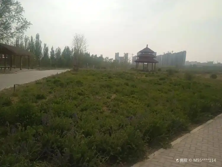 Hotels near Qinwangchuan National Wetland Park, Lanzhou, Gansu