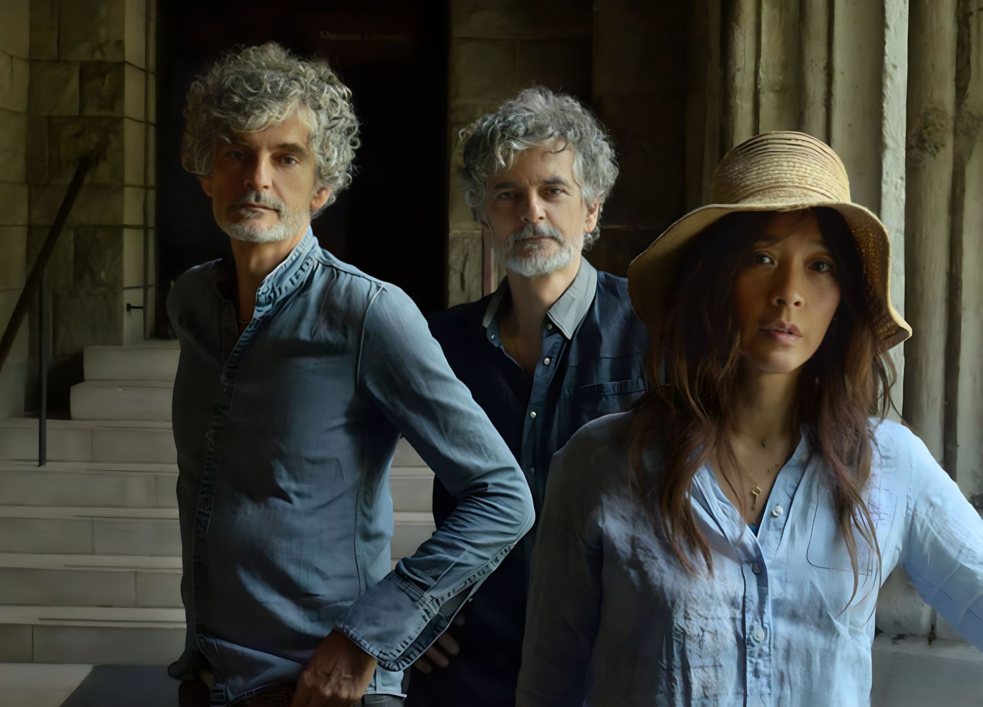 Buenos Aires | Blonde Redhead Tour | C Art Media