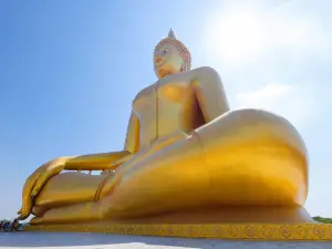 Wat Muang