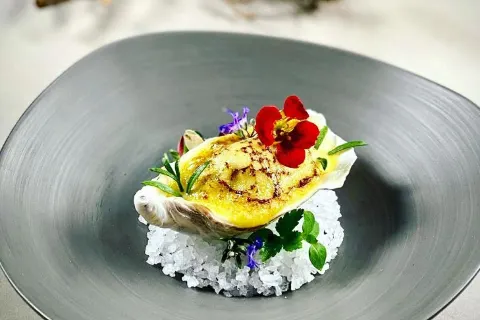 RESTAURANT JAN