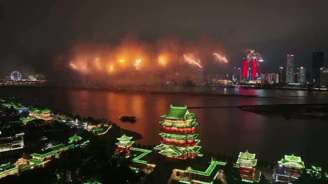 2025 nian nan chang shi ying chun yan hua wan hui | Nanchang