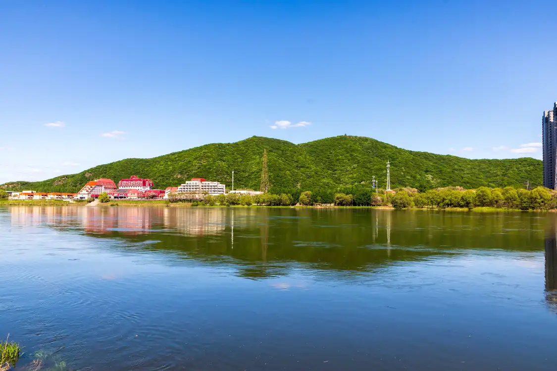 Các khách sạn gần Longtan Mountain Park