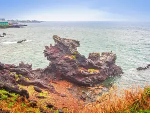 Yongduam Rock