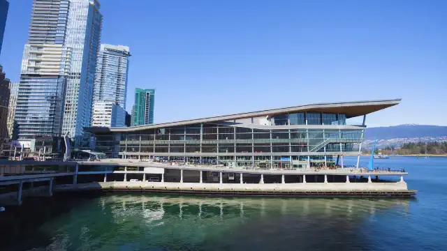 Hotels near Vancouver Convention Centre