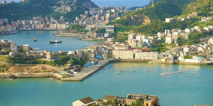 Shitang Town