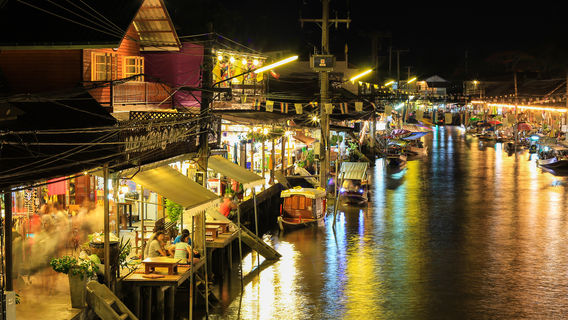 Amphawa Floating Market