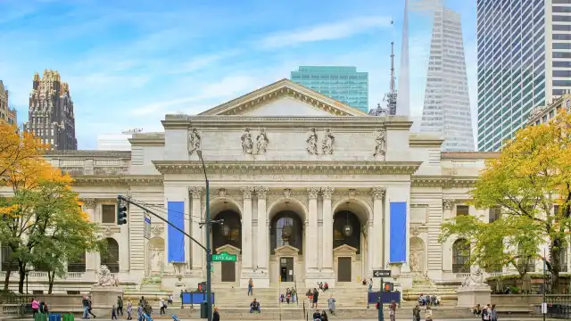 โรงแรมใกล้หอสมุดประชาชนนิวยอร์ก