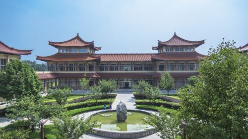 Qingzhou Museum