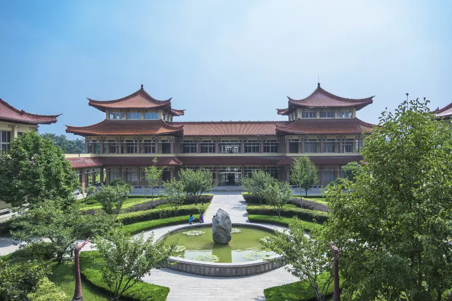 Qingzhou Museum