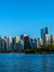 Coal Harbour Seawall