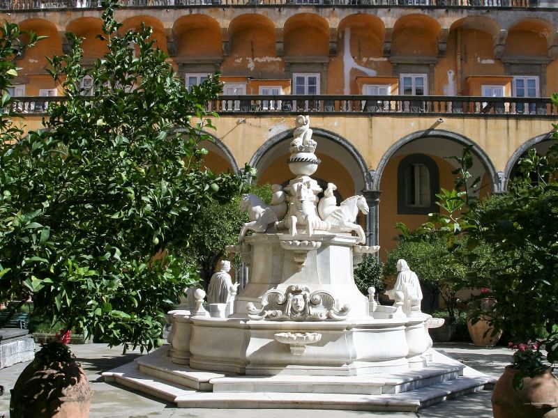 Chiesa e Chiostro di San Gregorio Armeno