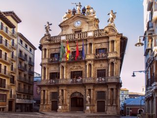 Voli Bolzano Pamplona diretti