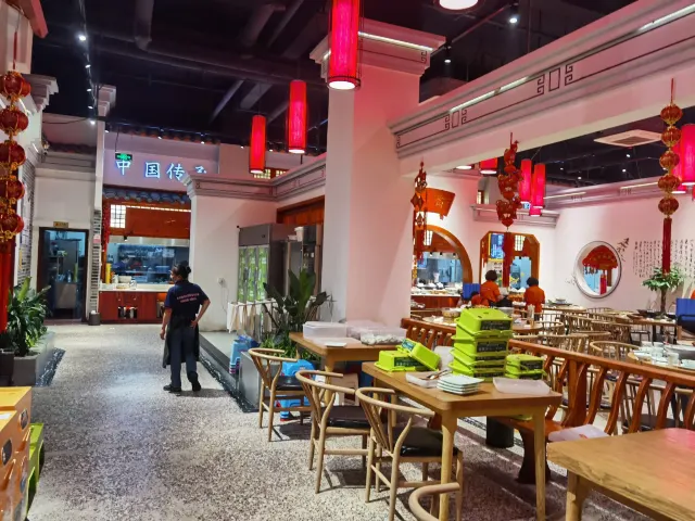 沃爾瑪購物廣場(都江堰店)