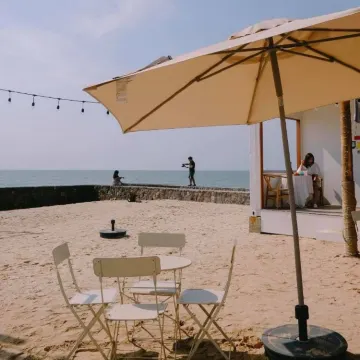 5 คาเฟ่ชะอำแนะนำ 2569 ไปเติมความหวานด้วยกัน