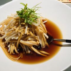 成隆行·颐丰花园(虹桥店) User Photo