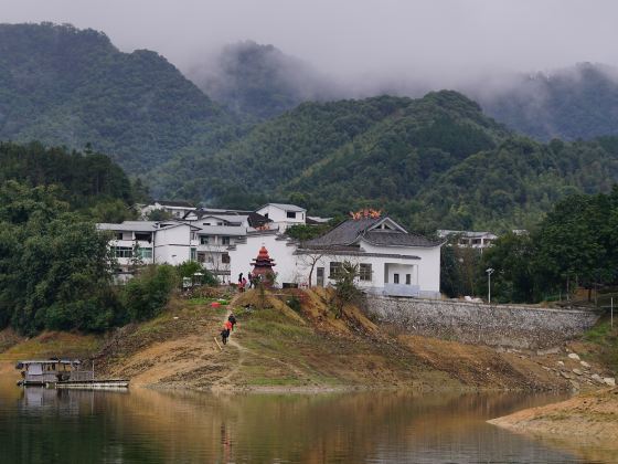 連江佘山湖