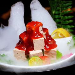 长城·紫气东来(三峡东山店) User Photo