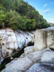 Longbaoda Canyon