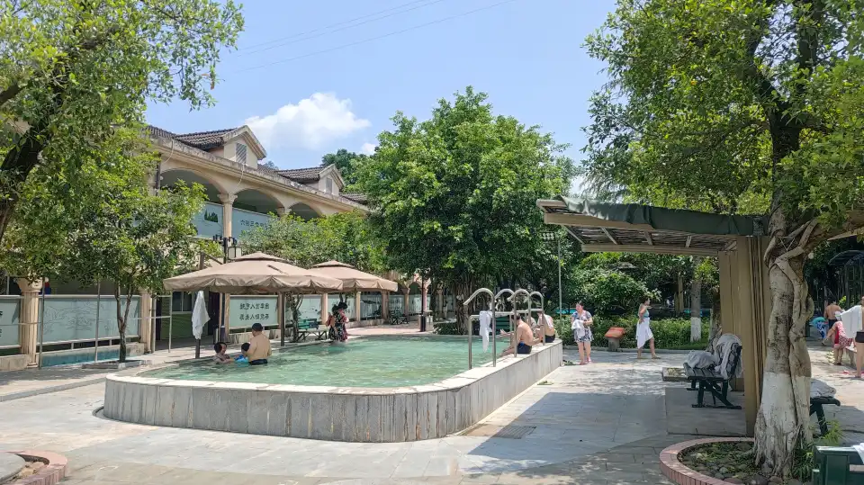 3_Nanhai Hot Spring