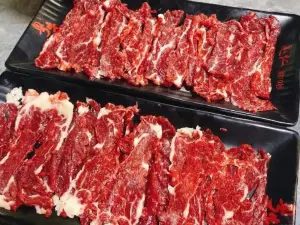 粤牛潮汕牛肉火锅(万达国贸店&东园东路店)