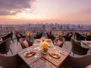 Cielo Sky Bar & Restaurant