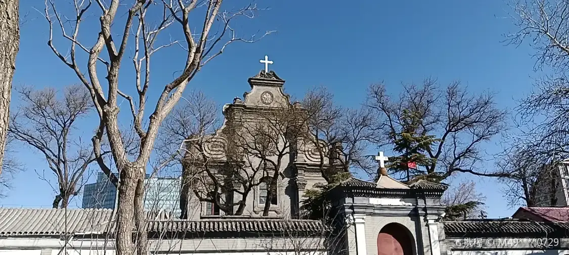Hotels near Xuanwu Gate
