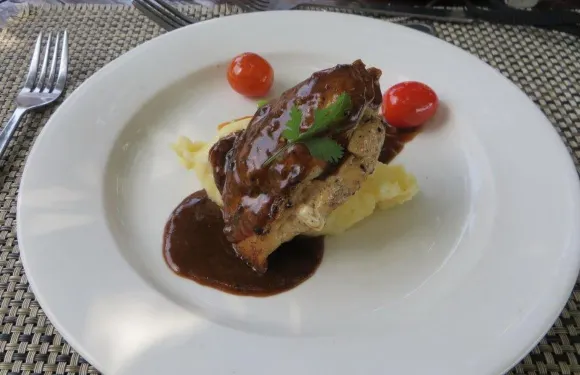 English Tea House & Restaurant