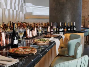Saint Restaurant