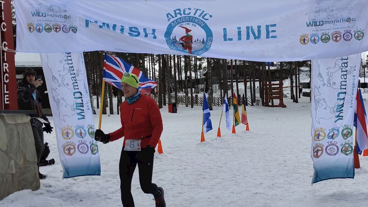 Arctic Marathon Finland | Christmas House Shopping