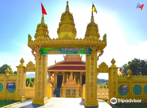 Các khách sạn gần Làng Văn Hóa Du Lịch Các Dân Tộc Việt Nam