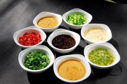 CAO JI Yun Xian Chicken rice noodle