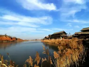 량산의 인기 가을 경치