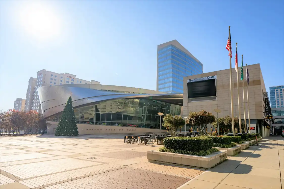 Hotels near NASCAR Hall of Fame