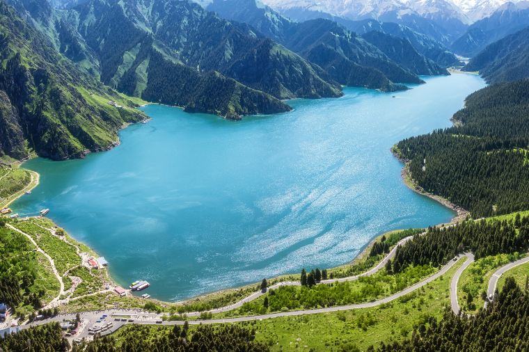 Tianshan Tianchi