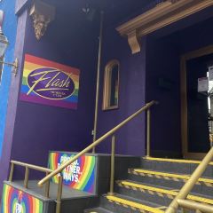 Flash on Church張用戶圖片