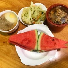 XUE JUN SHENG JI User Photo