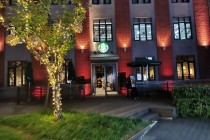 星巴克（無錫萬科運河外灘店）