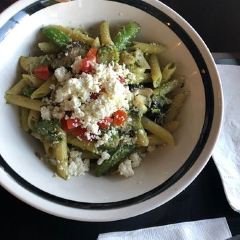 Cafe Pesto Hilo Bay User Photo