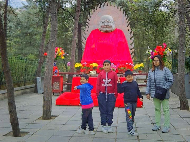 Hongluo Temple