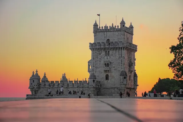 Travelling to Portugal