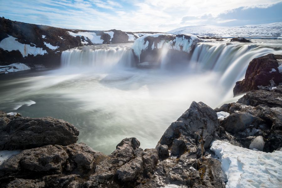Craiova to Akureyri Flights